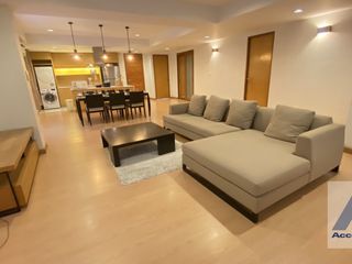 For rent 3 Beds apartment in Watthana, Bangkok