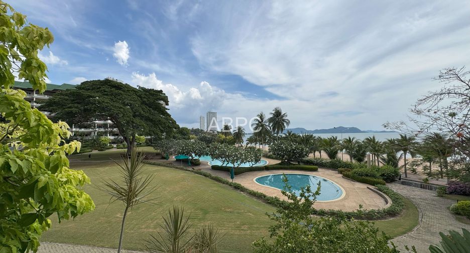 For sale 2 bedrooms condo in Bang Lamung, Chonburi