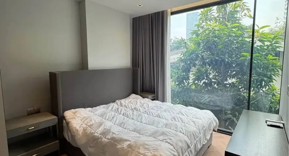 For rent 2 bed condo in Watthana, Bangkok