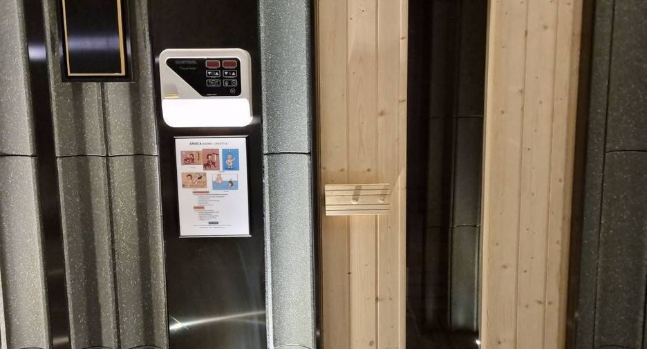 For rent 2 bed condo in Watthana, Bangkok