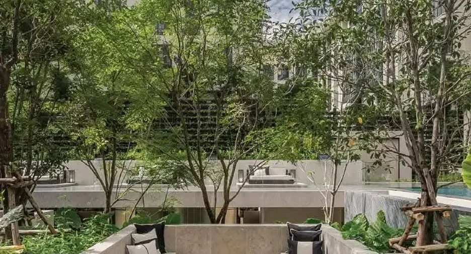For rent 2 bed condo in Watthana, Bangkok