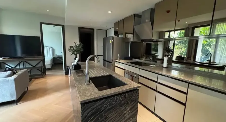 For rent 2 bed condo in Watthana, Bangkok