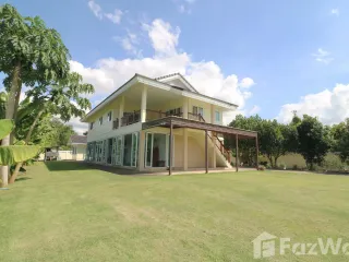 For sale 5 bed house in Kumphawapi, Udon Thani