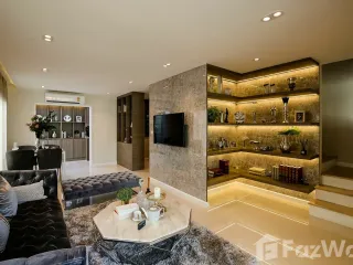 For sale 3 bed townhouse in Rat Burana, Bangkok