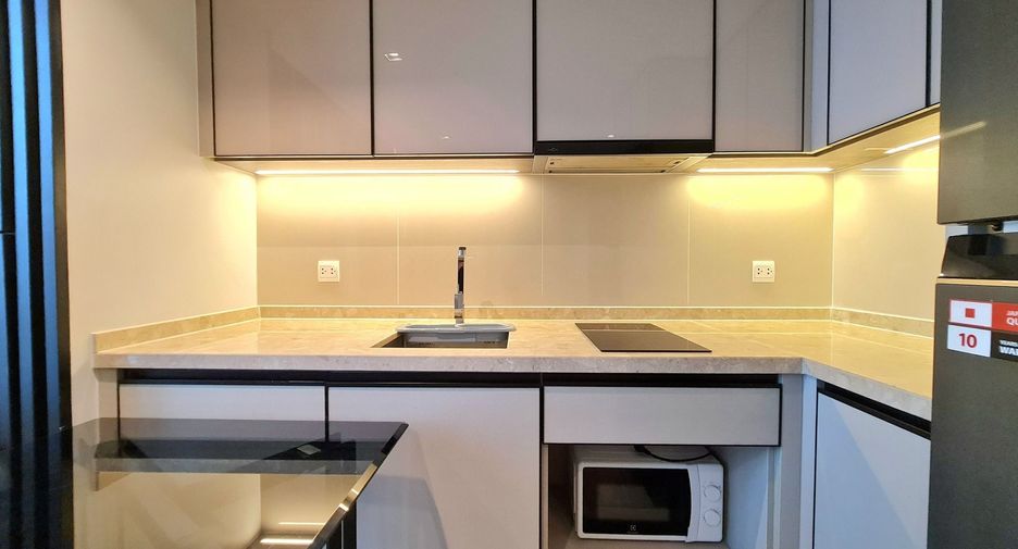 For rent 1 Beds condo in Phaya Thai, Bangkok