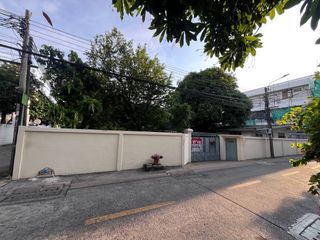 For sale land in Watthana, Bangkok