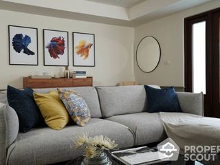 For sale 2 bed condo in Samphanthawong, Bangkok