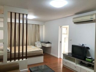 For rent studio condo in Samphanthawong, Bangkok