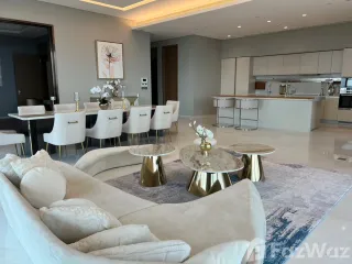 For sale 4 Beds condo in Pathum Wan, Bangkok