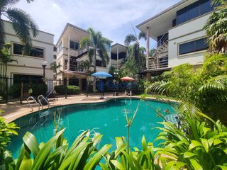 For rent 3 bed house in Pratumnak, Pattaya