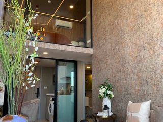 For sale 2 bed condo in Huai Khwang, Bangkok