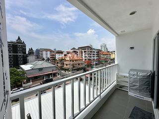 For sale 1 bed condo in East Pattaya, Pattaya