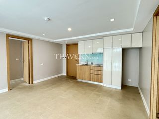 For sale 2 bed condo in Pratumnak, Pattaya