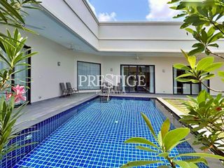 Casa en alquiler de 3 habitaciones en Bang Lamung, Chonburi