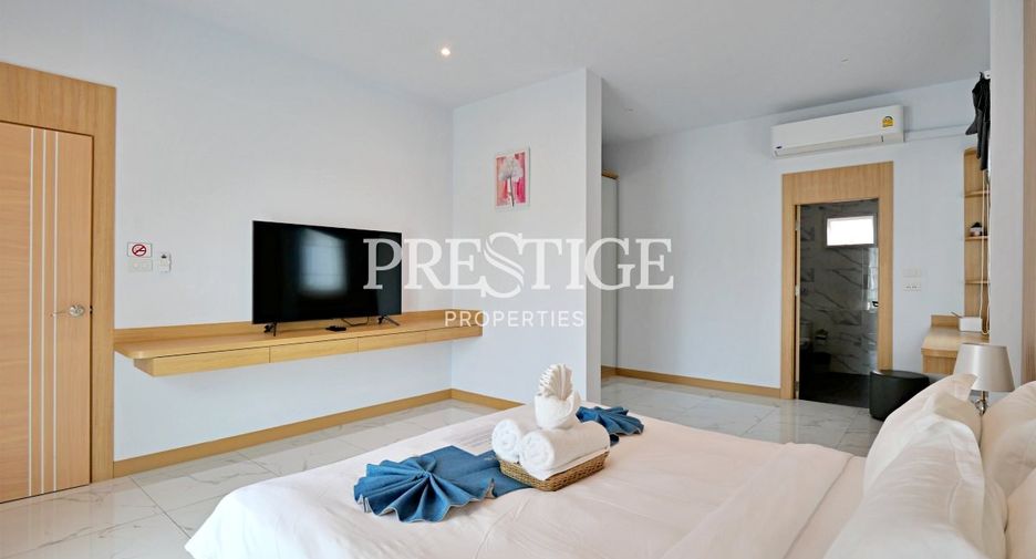 For sale 4 bedrooms house in South Pattaya, Pattaya