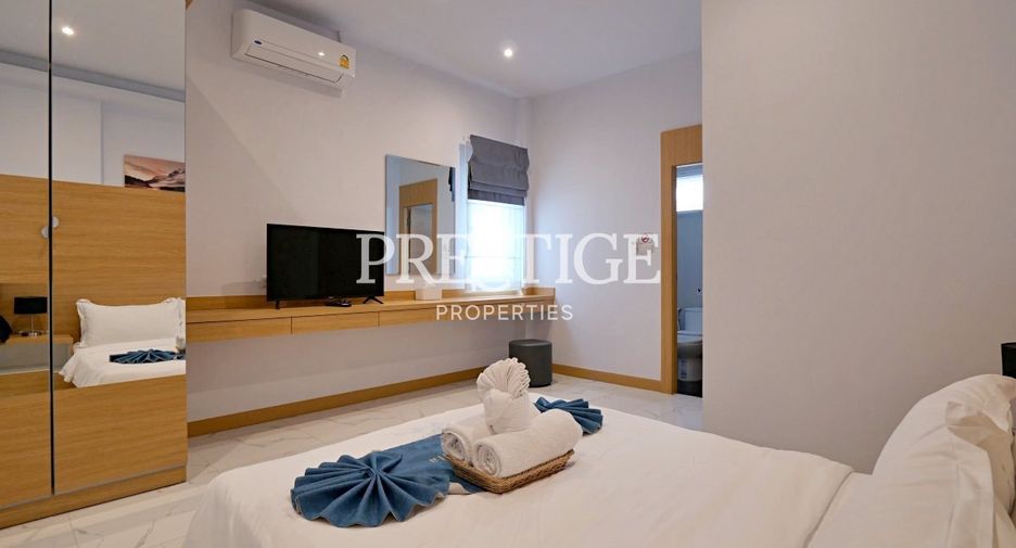 For sale 4 bedrooms house in South Pattaya, Pattaya