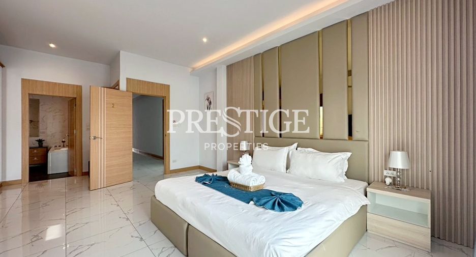 For sale 4 bedrooms house in South Pattaya, Pattaya