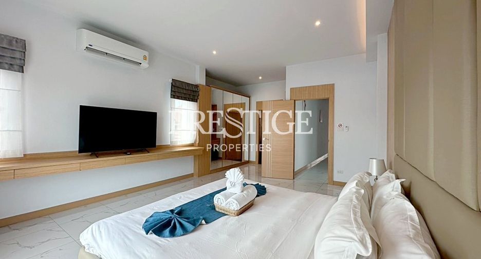 For sale 4 bedrooms house in South Pattaya, Pattaya