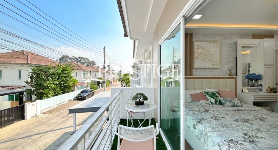 For sale 3 bedrooms house in Bang Lamung, Chonburi