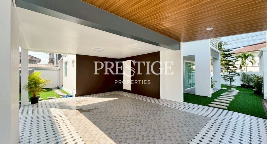 For sale 3 bedrooms house in Bang Lamung, Chonburi