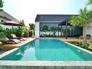 À louer 6 chambres maison à Bang Lamung, Chonburi