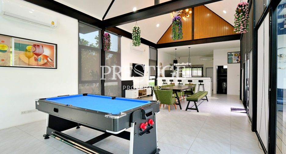 For rent 6 bedrooms house in Bang Lamung, Chonburi