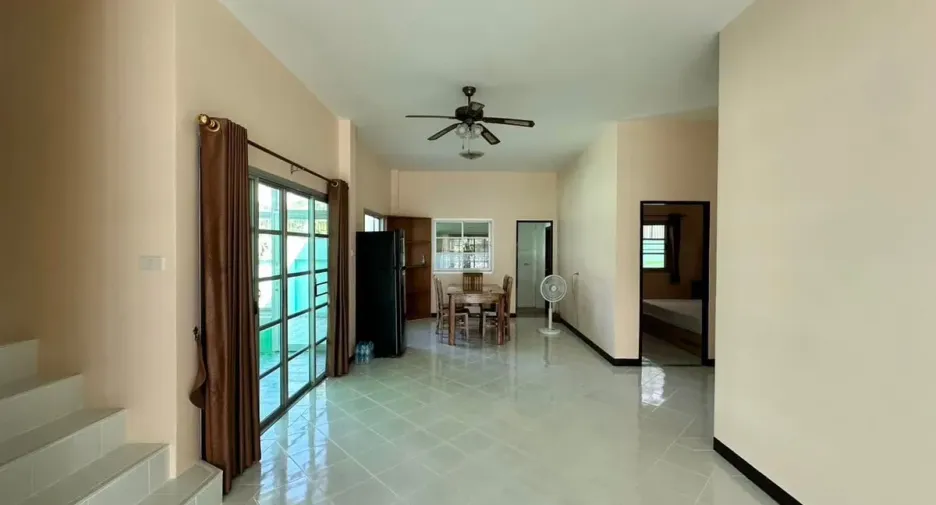 For rent and for sale 3 bedrooms house in Bang Lamung, Chonburi