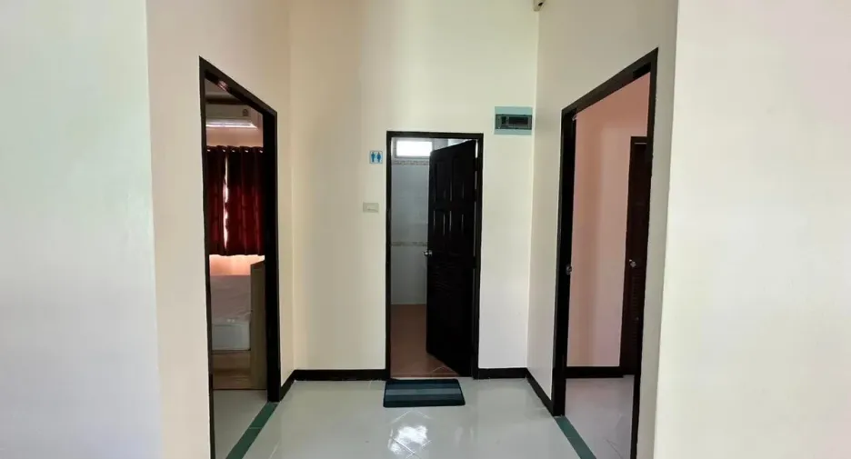 For rent and for sale 3 bedrooms house in Bang Lamung, Chonburi
