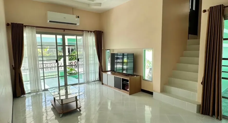 For rent and for sale 3 bedrooms house in Bang Lamung, Chonburi