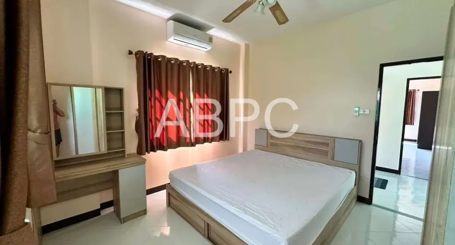 For rent and for sale 3 bedrooms house in Bang Lamung, Chonburi