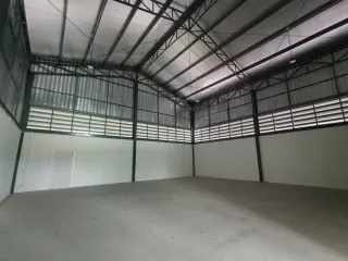 For sale and for rent warehouse in Khlong Toei, Bangkok