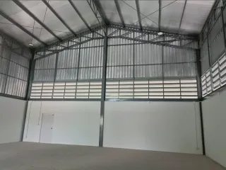 For sale and for rent warehouse in Khlong Toei, Bangkok