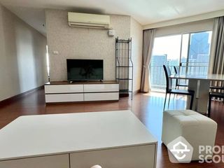 For sale 3 bed condo in Huai Khwang, Bangkok