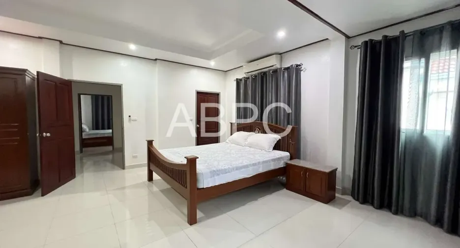 For rent and for sale 3 bedrooms house in Bang Lamung, Chonburi