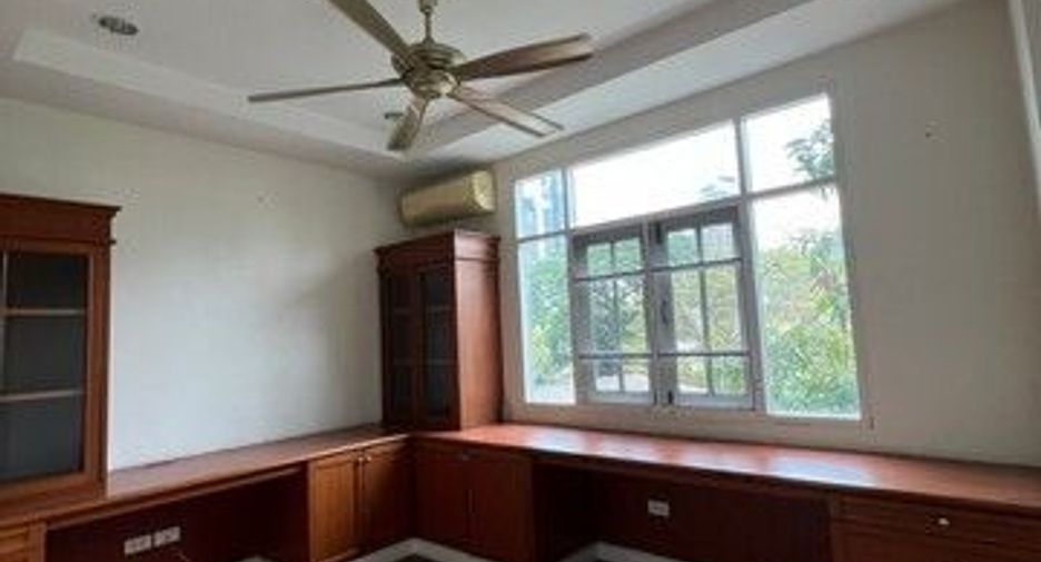 ขาย 6 เตียง บ้านเดี่ยว ใน วัฒนา, กรุงเทพฯ