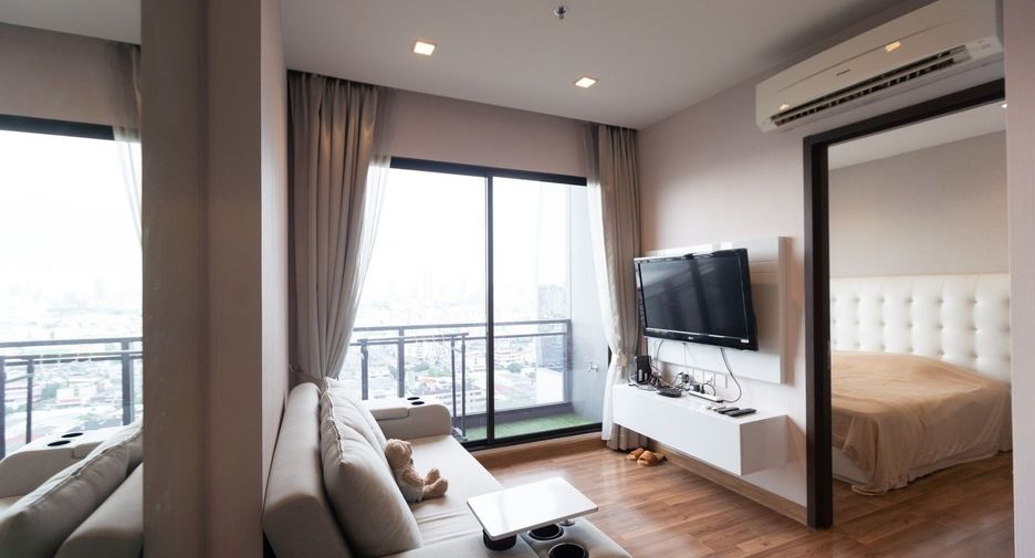 For sale 1 bed condo in Huai Khwang, Bangkok