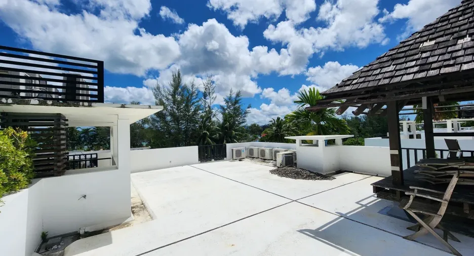 For sale 2 bed apartment in Thalang, Phuket