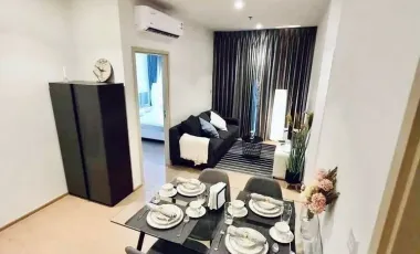 For rent 2 bed condo in Watthana, Bangkok
