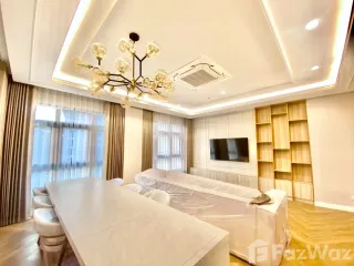 For rent 3 bed condo in Mueang Chiang Mai, Chiang Mai
