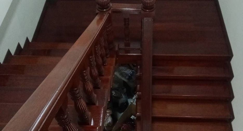 For sale 5 Beds house in Hang Dong, Chiang Mai