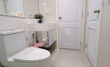 For rent 2 bed condo in Din Daeng, Bangkok