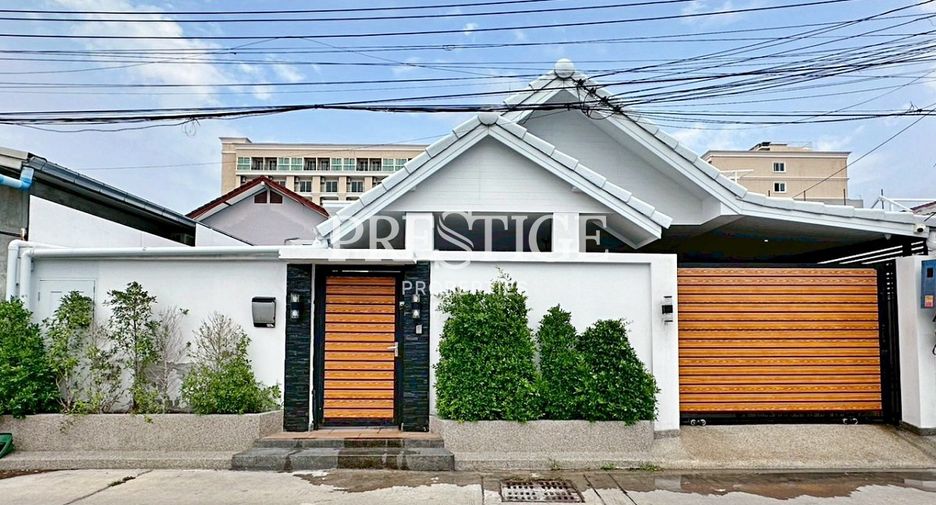 For sale 4 bedrooms house in South Pattaya, Pattaya