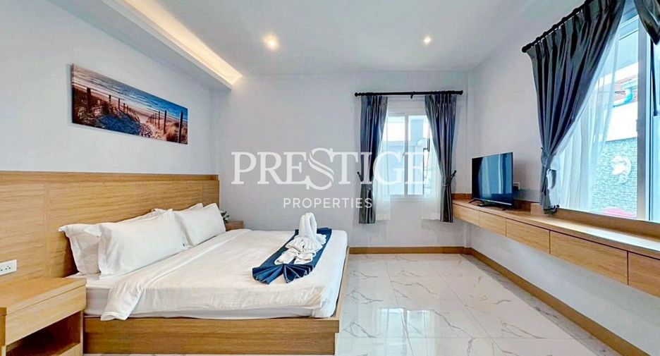 For sale 4 bedrooms house in South Pattaya, Pattaya