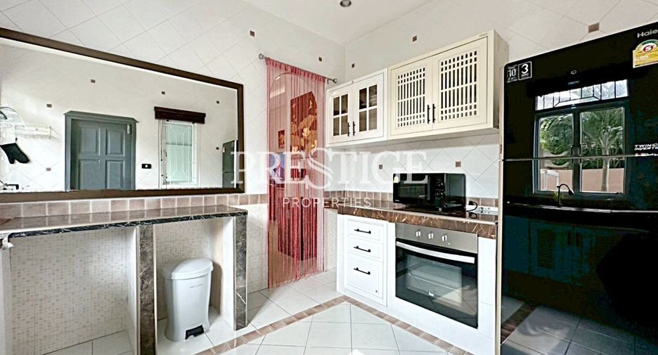 For sale 2 ベッドルーム house in East Pattaya, Pattaya