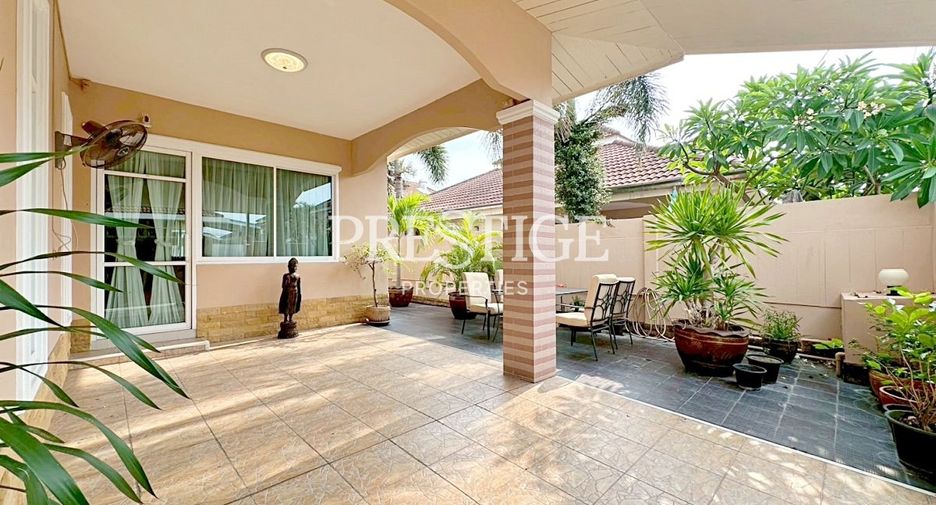 For sale 2 ベッドルーム house in East Pattaya, Pattaya