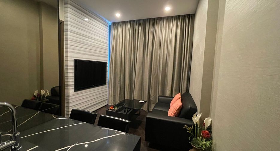 For sale 1 bed condo in Khlong Toei, Bangkok