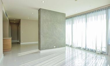For rent and for sale 3 bed condo in Khlong Toei, Bangkok