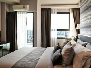 For rent スタジオ condo in Phra Khanong, Bangkok