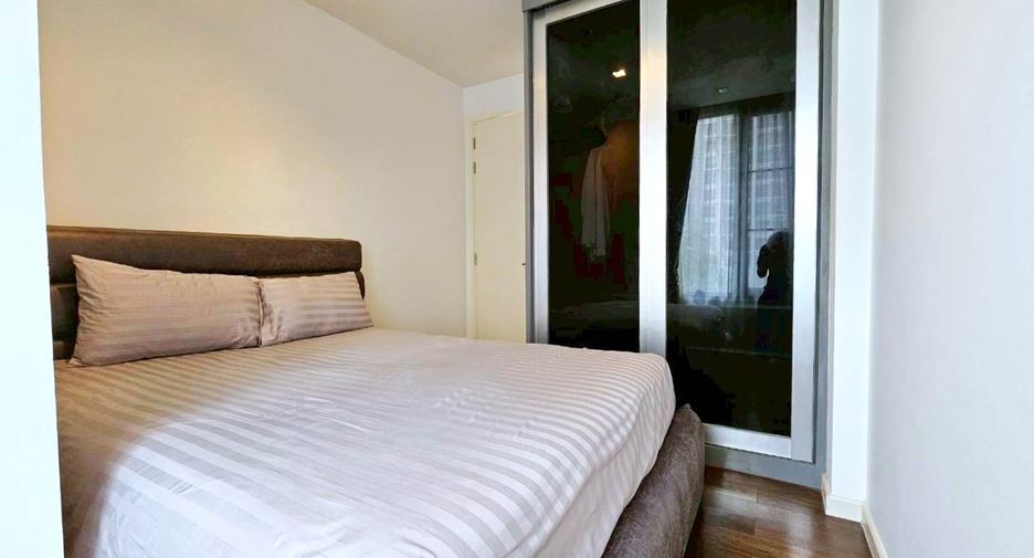 Condo en alquiler de 2 habitaciones en Sathon, Bangkok