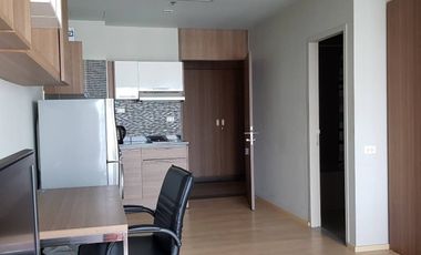 For sale studio condo in Khlong Toei, Bangkok